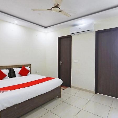 Hotel Oyo 48501 Dayal Regency Hapur Exteriér fotografie