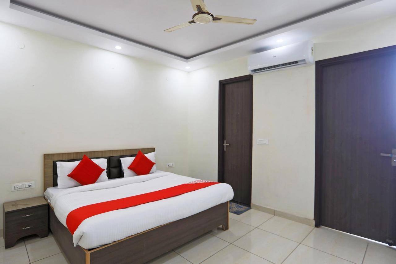 Hotel Oyo 48501 Dayal Regency Hapur Exteriér fotografie